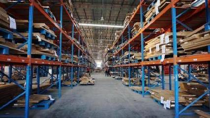 工廠店考察記 與妻子攜手定制理想家，零配件銷售見(jiàn)聞